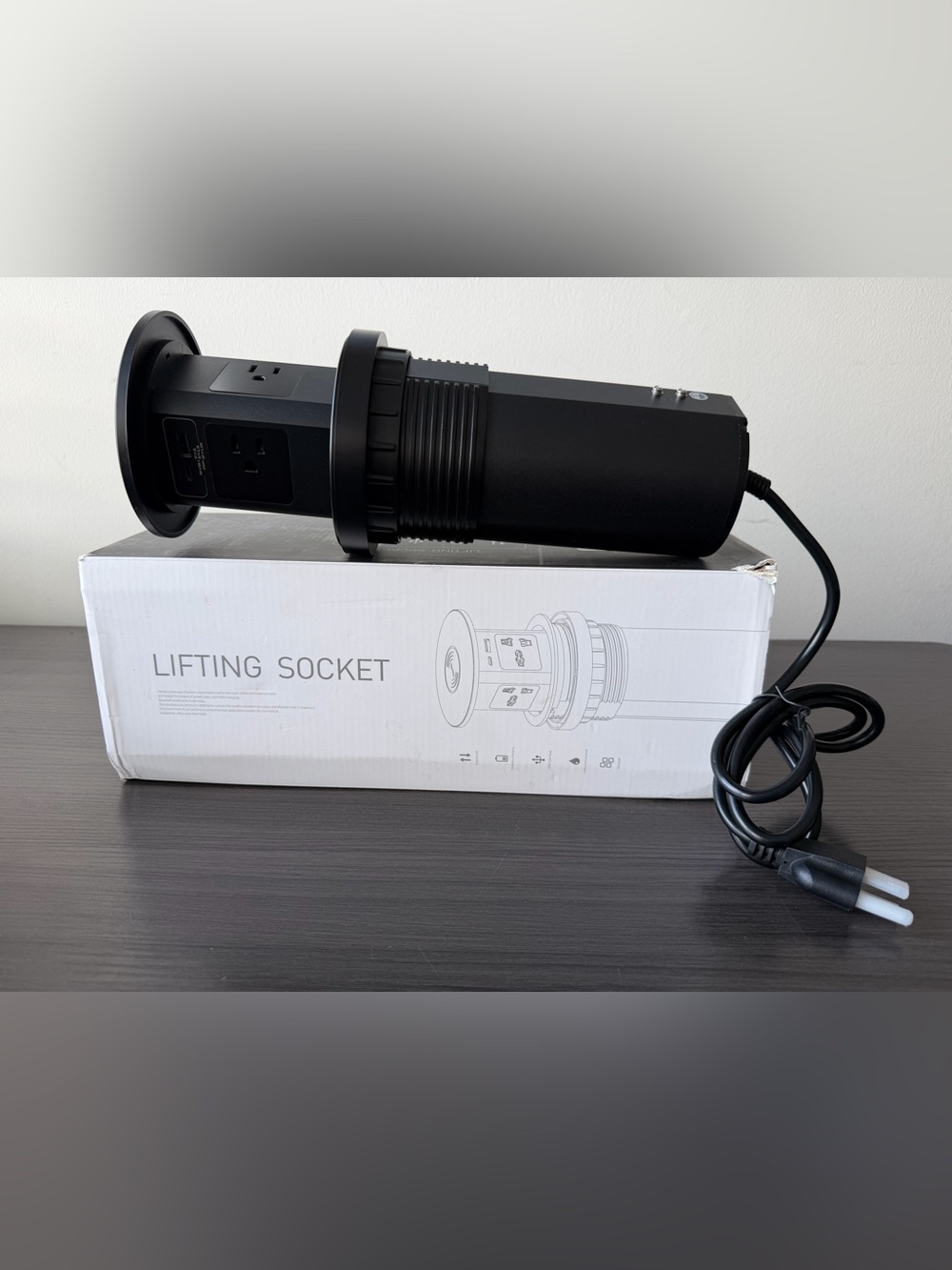 Pop-Up Outlet Countertop Wireless Charger 15W with 4 Outlets and 2 PD20W USB-C